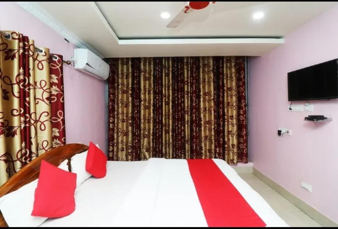 Hotel Ayush International Balasore Exterior foto